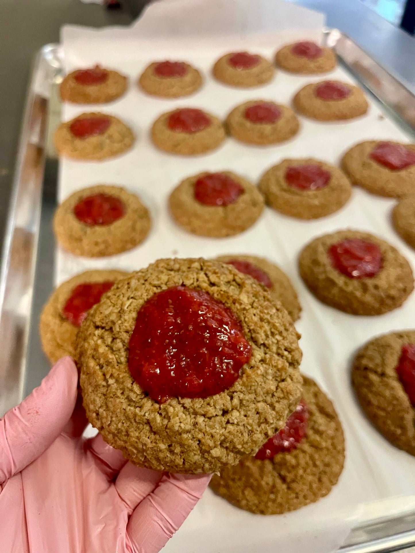Galettes à l’avoine & confiture de framboises maison - Boîte de 6 (🌱)