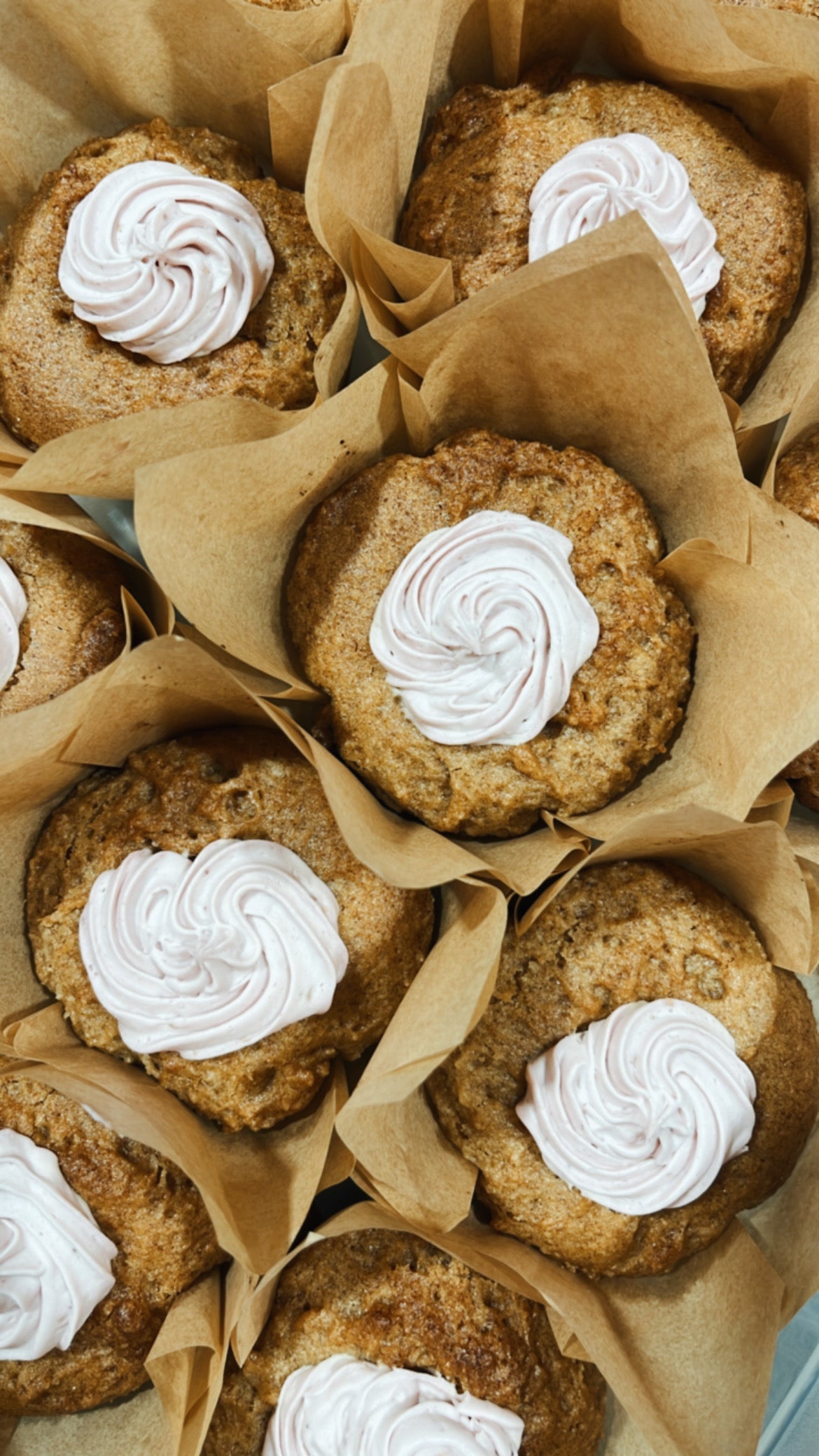Muffins « nuage » crème de coco framboises - Boîte de 6
